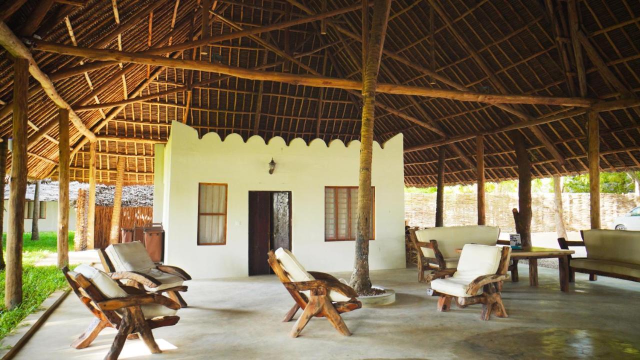 Ndame Paje Hotel Exterior photo
